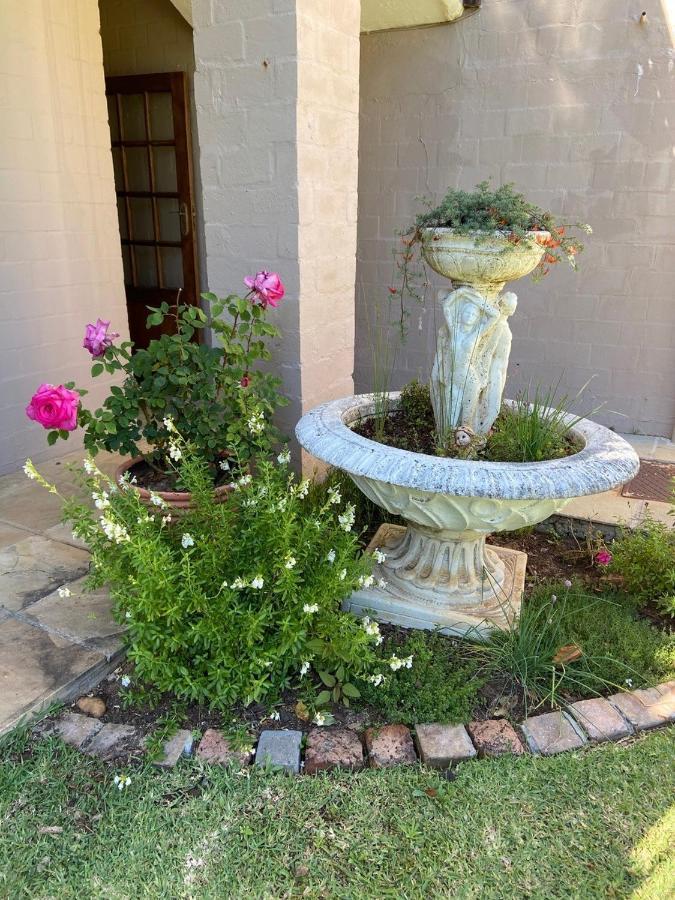קייפטאון Summit Place Guesthouse מראה חיצוני תמונה