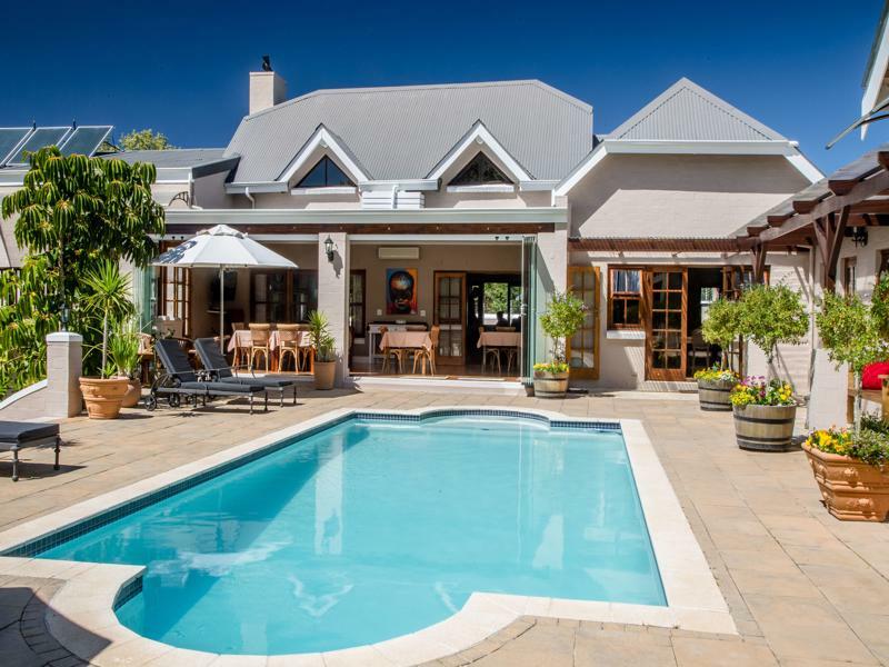 קייפטאון Summit Place Guesthouse מראה חיצוני תמונה
